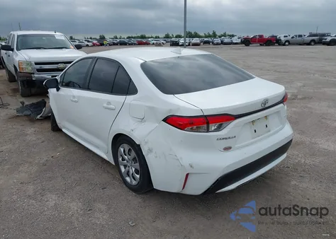 2022 Toyota Corolla Le z USA, uszkodzony, nr VIN JTDEPMAE7N3014065